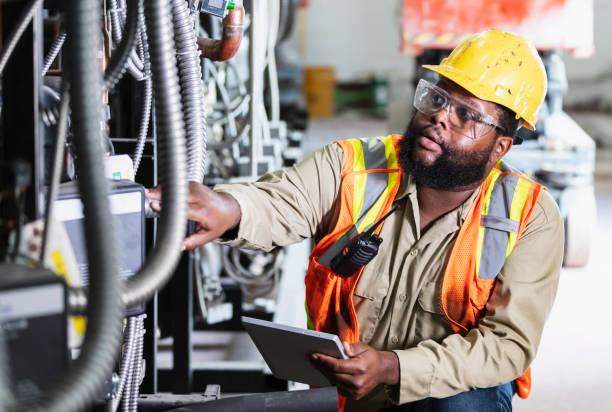 Best Emergency Electrical Repair  in Mitchell, SD